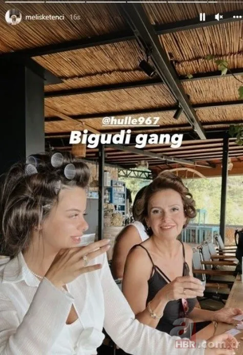 Perihan Savaş oğlu Savaş Zafer'i uğurladı! Sosyal medyadan paylaştı 17