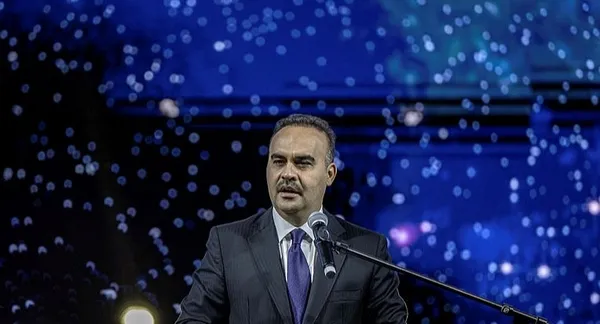 firtina-ve-selden-etkilenen-bolgelerdeki-kobilere-faizsiz-kredi-bakan-mehmet-fatih-kacir-duyurdu-1700642831319.jpg Fırtına ve selden etkilenen bölgelerdeki KOBİ'lere faizsiz kredi! Bakan Mehmet Fatih Kacır duyurdu - 3