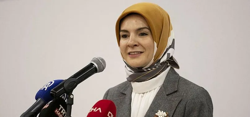 Yeni evleneceklere 150 bin TL faizsiz kredi! Faizsiz evlilik kredisi başvuruları ne zaman? Bakan Göktaş'tan açıklama geldi