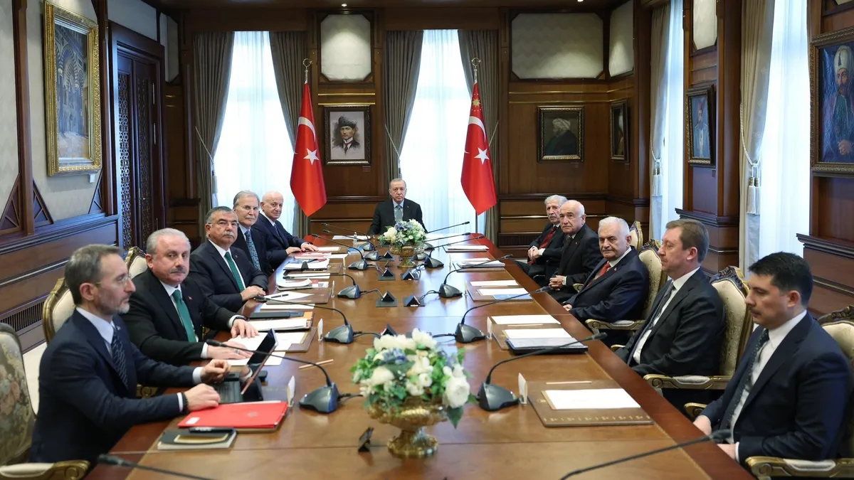 Yüksek İstişare Kurulu toplantısında aile vurgusu! Aile Enstitüsü ve Nüfus Politikaları Kurulu'nun önemi görüşüldü