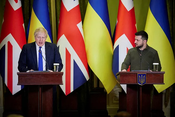 İngiltere Başbakanı Johnson Ukrayna Parlamentosuna hitap etti! 300 milyon sterlinlik yeni paket - 3