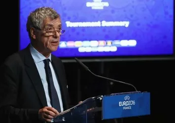 Angel Maria Villar UEFA başkan adaylığından çekildi!