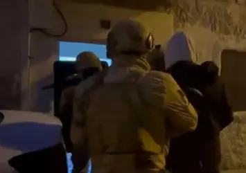 DEAŞ'a 'Gürz' darbesi! 17 ilde operasyon
