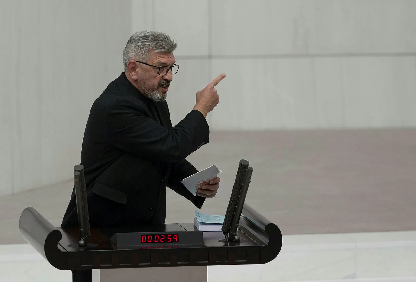 SP'li Cihangir İslam hakkında suç duyurusu