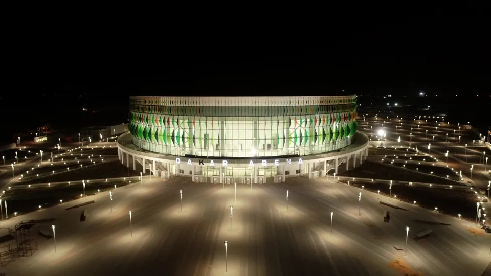 Senegal'de Türk firmalarının yapımını üstlendiği muhteşem spor kompleksi: Dakar Arena