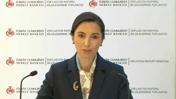 iste-merkez-bankasinin-enflasyon-tahmini-hafize-gaye-erkan-3-enflasyon-raporunu-acikladi-merkez-bankasi-ne-mes-1690451724777.jpeg İşte Merkez Bankası'nın enflasyon tahmini! Hafize Gaye Erkan 3. Enflasyon Raporu'nu açıkladı | Merkez Bankası ne mesaj verdi? - 4