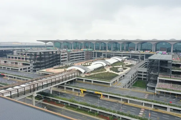 Kağıthane-İstanbul Havalimanı Metro AÇILDI! İstanbul Havalimanı metro durakları neler? Kaç dakika sürüyor?