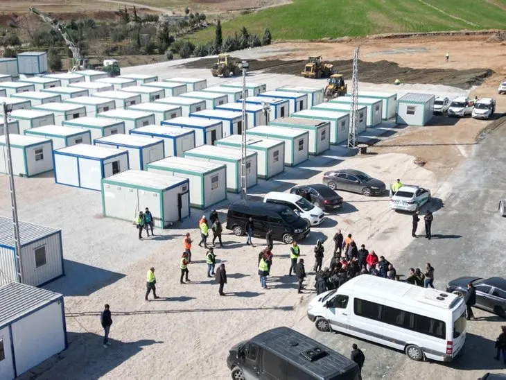 Konteyner kent seferberliği! Her konteyner 4 kişilik aileleri barındıracak | Türkiye tek yürek oldu