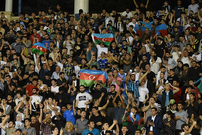 Azerbaycan Cumhurbaşkanı İlhan Aliyev’den gönderme! Darmadağın