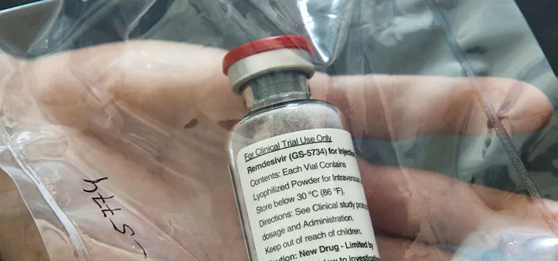 İngiltere'de koronavirüse karşı yeni bir ilaç deneniyor