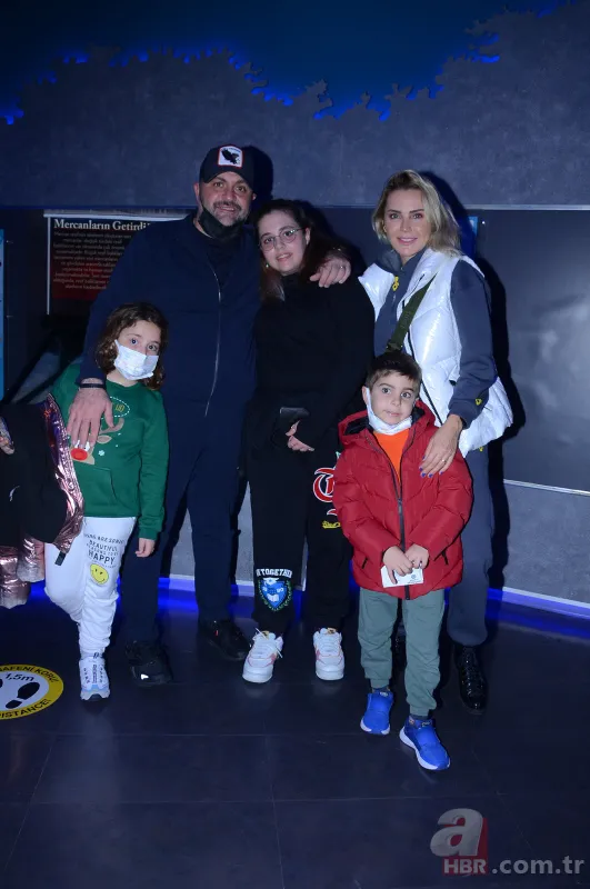 Şafak Mahmutyazıcıoğlu’nun ölümü sonrası Ece Erken’den ilk paylaşım geldi! O geceyi anlattı: Kanı yerde kalmasın 12