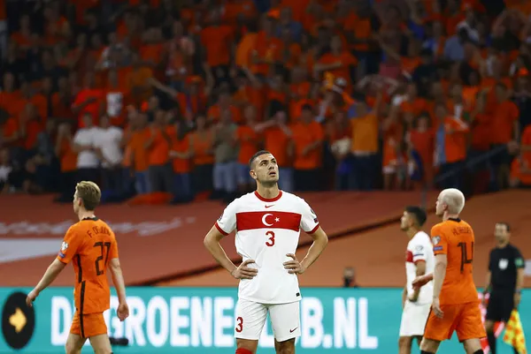 hollandada-dagildik-hollanda-6-1-turkiye-mac-sonucu-ozet-1631047875242.jpg