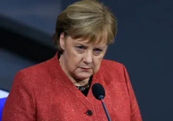 Merkel'den tarihi itiraf: Geç anladık