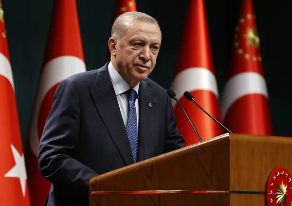 Bakan Kasapoğlu’ndan iktidarın projelerini sahiplenen muhalefete: Kurnazlık peşindeler