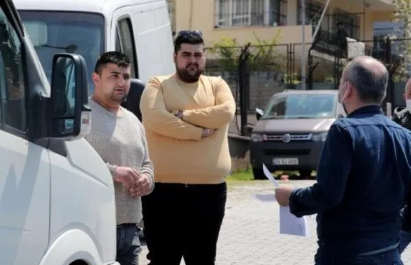 İstanbul’da otogarda sahte seyahat belgesi pazarlığı! Nasıl yola çıktıkları ortaya çıktı - 4