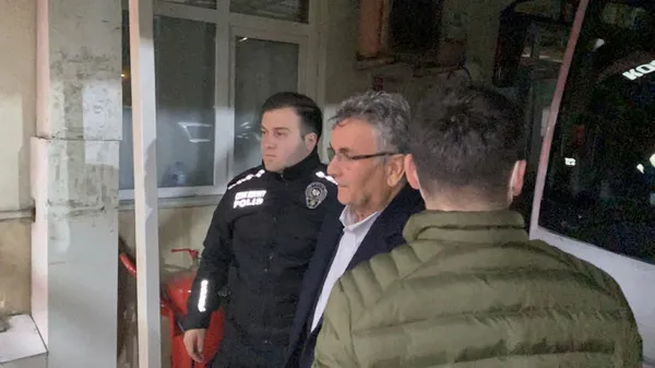 Son dakika: CHP'li Beşiktaş Belediyesi'nde rüşvet operasyonu: Eski Belediye Başkanı Murat Hazinedar tutuklandı | Milyon dolarları cebine indirmiş - 5