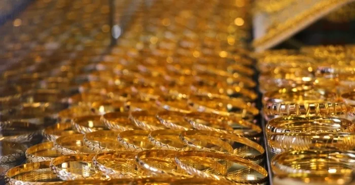 Altın alacaklar dikkat! Uzmanlar uyardı: Düğünlerde takılan sahte altınları ayırt etme şansı yok - 2