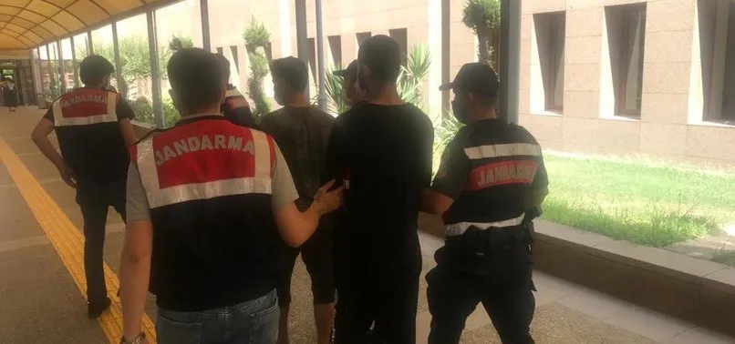 Mevsimlik işçilerin arasında çalışan 2 YPG'li terörist yakalandı