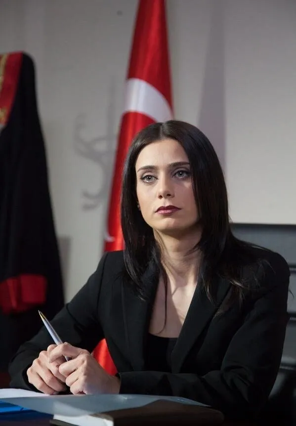 Kurtlar Vadisi Pusu dizisinin Savcı Leyla�sı Çiğdem Batur�un son