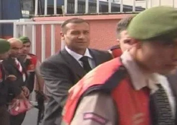 Susurluk davası hükümlüsü Ziya Bandırmalıoğlu'nun öldürüldüğü silahlı kavganın görüntüleri ortaya çıktı