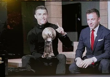 Cristiano Ronaldo 4. kez yılın futbolcusu