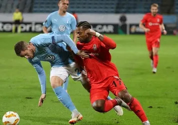 Kartal İsveç'te ağır yaralı!