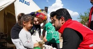 Kızılay’dan deprem bölgesinde çocuk festivali