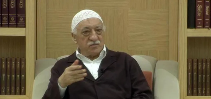 Fetullah Gülen'e darbeden yakalama kararı