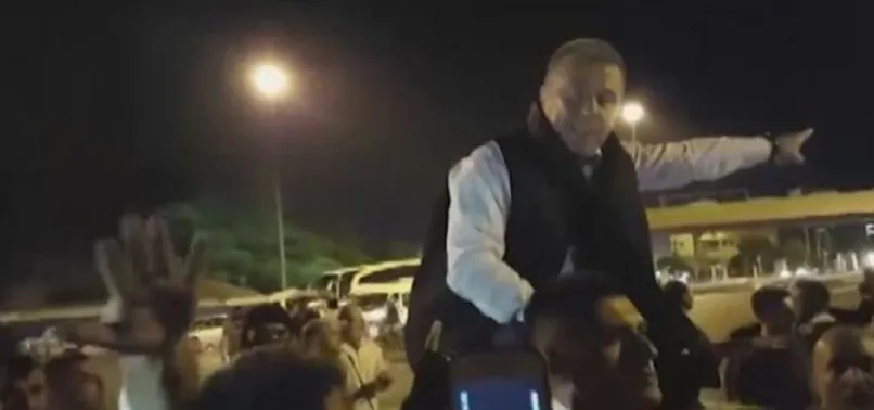 İstanbul Emniyet Müdürü Çalışkan: Cumhurbaşkanımız kuleyi alın dedi, 15 dakikada aldık