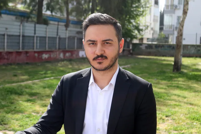 1743846043340.jpg Ekmeğin içinden çıkanlar mide bulandırdı (DHA)