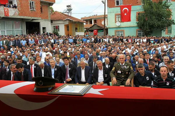 İntikamı alınan şehit Binbaşı Zafer Akkuş’un babası: Bugün benim bayramım - 1