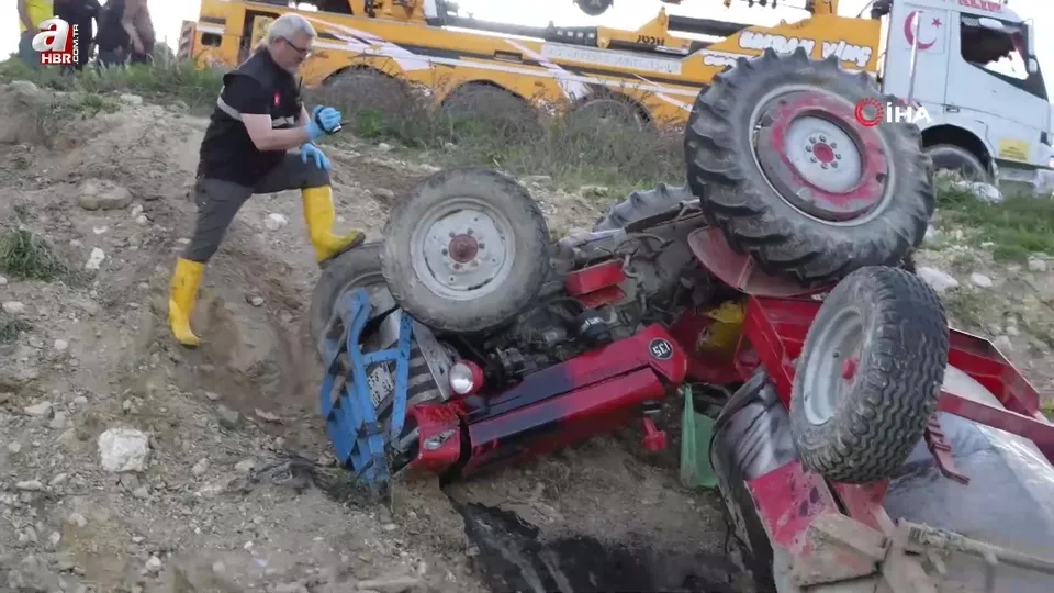 Burdur’da traktör şarampole devrildi, 1 ölü