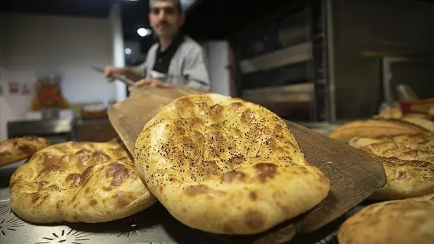 Ramazan pidesi ne kadar? İstanbul 2022 susamlı ve yumurtalı Ramazan pidesi fiyatı kaç TL oldu?