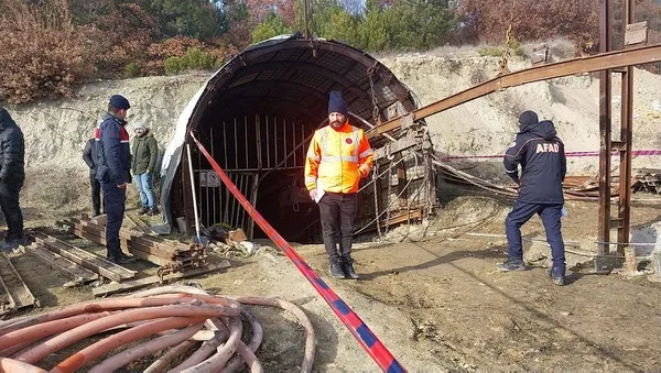kutahyada-maden-ocaginda-gocuk-1706629202348.jpeg Kütahya'da maden ocağında göçük - 1
