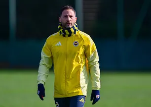 Tedesco’dan FCSB maçı öncesi galibiyet mesajı: "İyi bir maç çıkarıp galip gelmek istiyoruz"