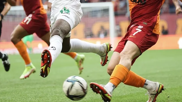 galatasaray-alanyaspor-muhtemel-11ler-galatasaray-alanyaspor-maci-saat-kacta-hangi-kanalda-1666516888426.jpg Galatasaray-Alanyaspor MUHTEMEL 11'LER! Galatasaray-Alanyaspor maçı saat kaçta, hangi kanalda? - 2