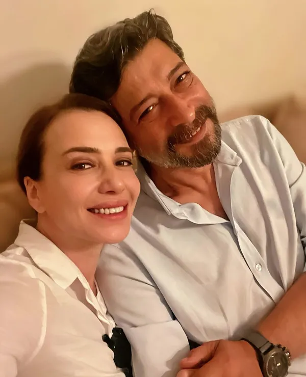 deniz-ugur-ve-ailesinden-kotu-haber-sedyeden-paylasti-1704204307057.jpg Deniz Uğur ve ailesinden kötü haber! Sedyedeki hallerini paylaştı - 3