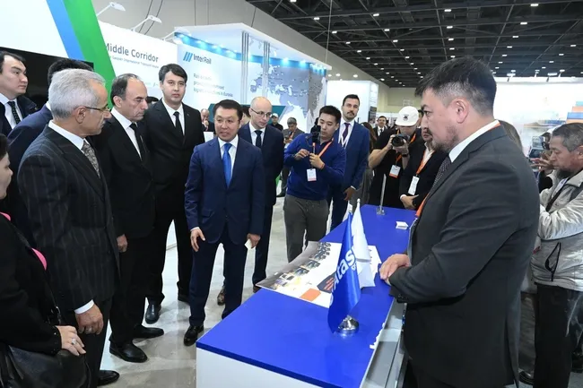 Bakan Uraloğlu Kazakistan’da konuştu: Basra Körfezi’ni Türkiye üzerinden Avrupa’ya bağlayacağız