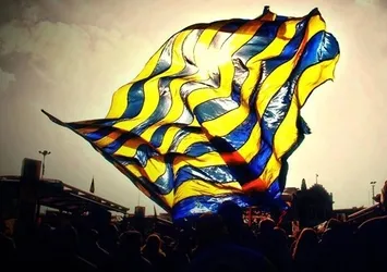 Dirk Kuyt dolandırıcıların kurbanı oldun!