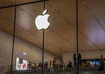 Apple'dan bir ilk! Dünyada 3 trilyon dolar piyasa değerine ulaşan şirket oldu