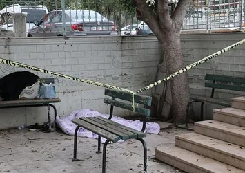 Antalya'da cami avlusunda ölü bulundu