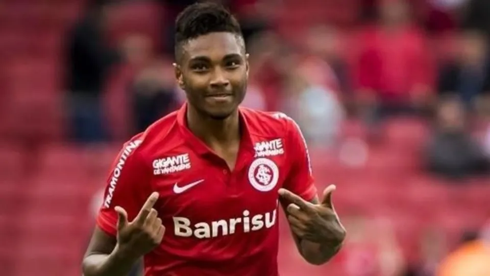 Vitinho haftaya Galatasaray'da!