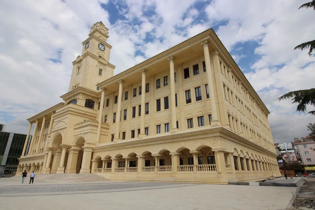 CHP'li Büyükçekmece Belediyesi'ne rüşvet operasyonu! 22 kişi gözaltında