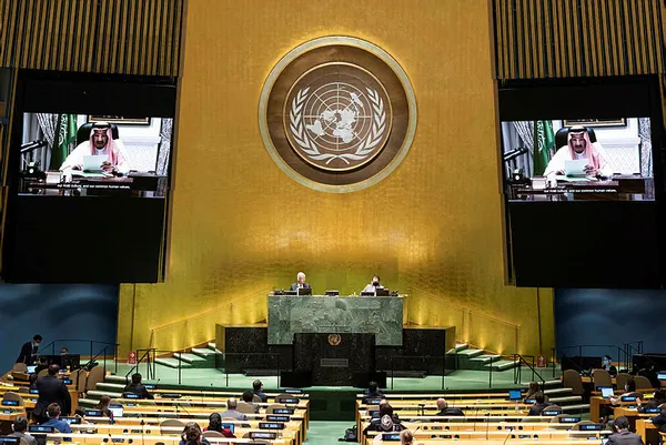 Suudi Arabistan Kralı Selman bin Abdulaziz’den ABD’nin İsrail ile ilgili girişimlerine destek