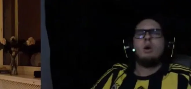 Küçük kıza canlı yayında cinsel taciz! Youtuber Gökben Duman'dan iğrenç hareketler