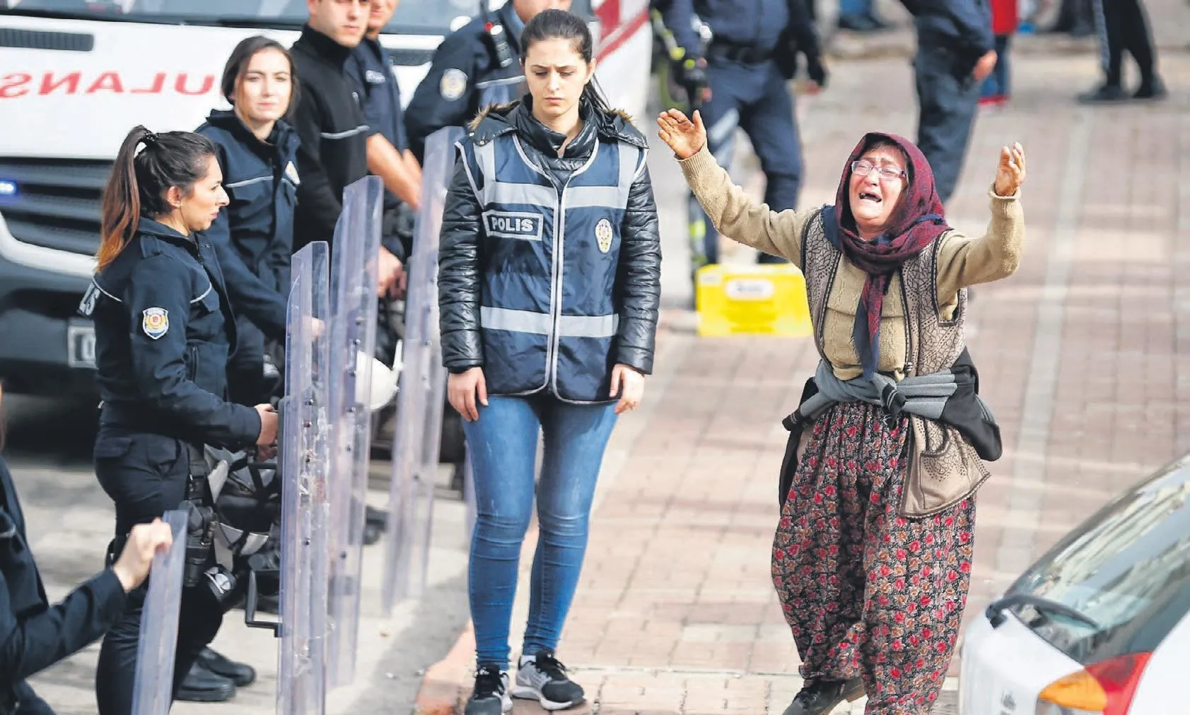 Saddam’ın cinneti: 4 ölü