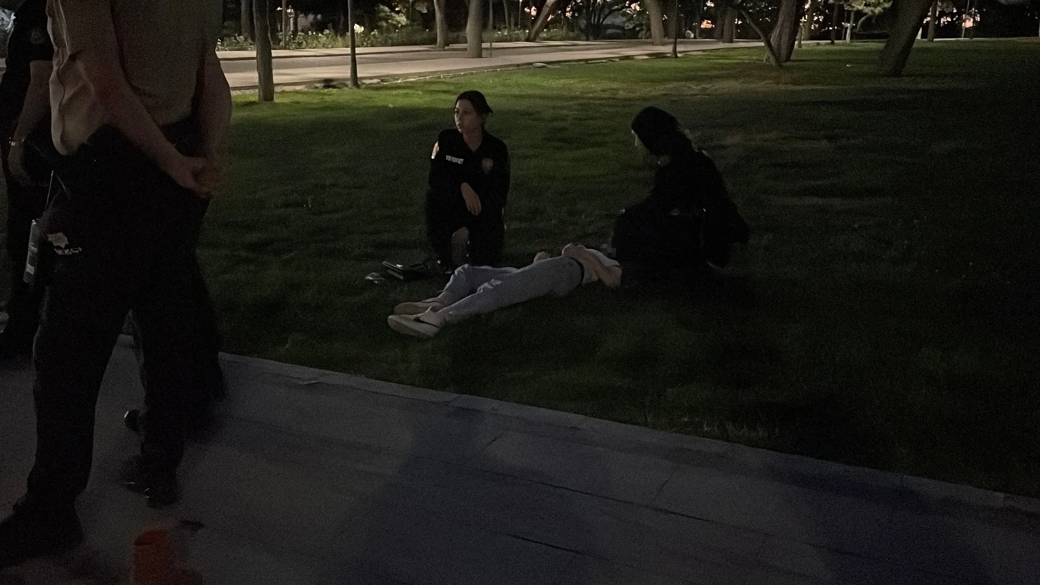 Konya'da Parkta Baygın Bulunan 17 Yaşındaki Kız Hastaneye Kaldırıldı