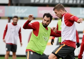 Selçuk İnan ve Serdar Aziz takımla çalıştı