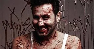 Metin Arolat bıçaklandı