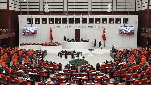 meclis-yemin-toreni-canli-izle-2-haziran-2023-tbmm-tv-milletvekili-meclis-yemin-toreni-anlik-canli-seyret-1685699001930.jpg MECLİS YEMİN TÖRENİ CANLI İZLE! 2 Haziran 2023 TBMM TV Milletvekili Meclis Yemin töreni anlık, canlı seyret! - 1